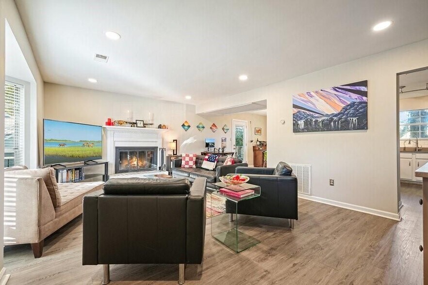 Building Photo - 5078 Afton Way