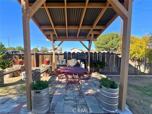 Building Photo - 174 S Grand Army Ave