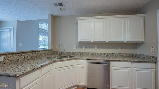 Building Photo - 335 Bald Eagle Way