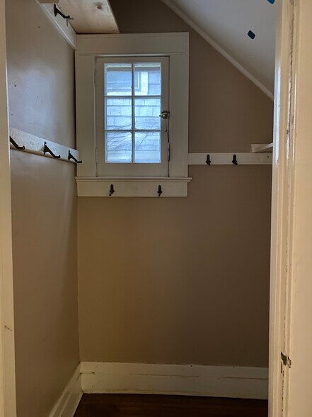 Building Photo - 139 Pinnacle Rd