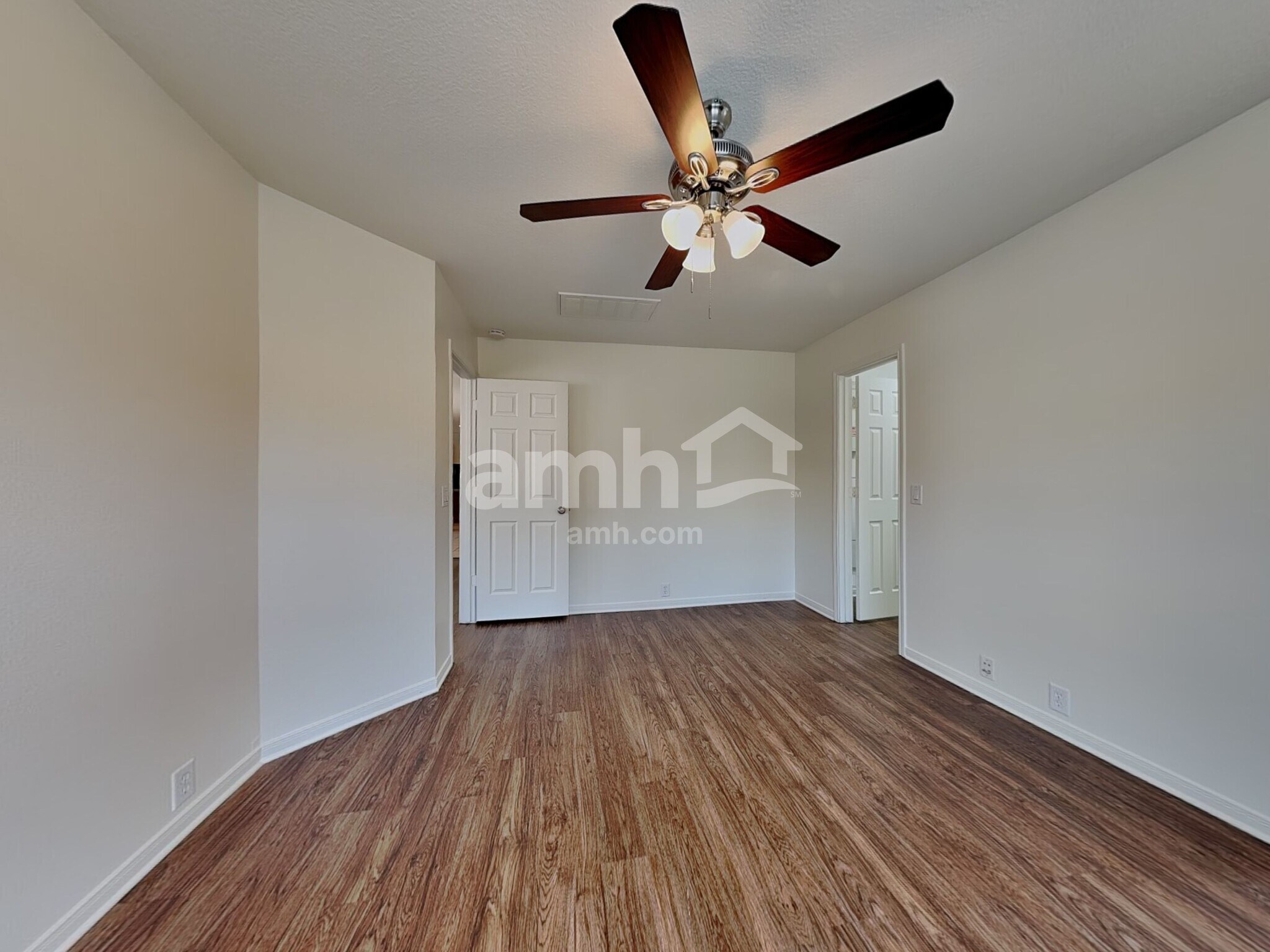 Building Photo - 16623 Grenada Falls Dr