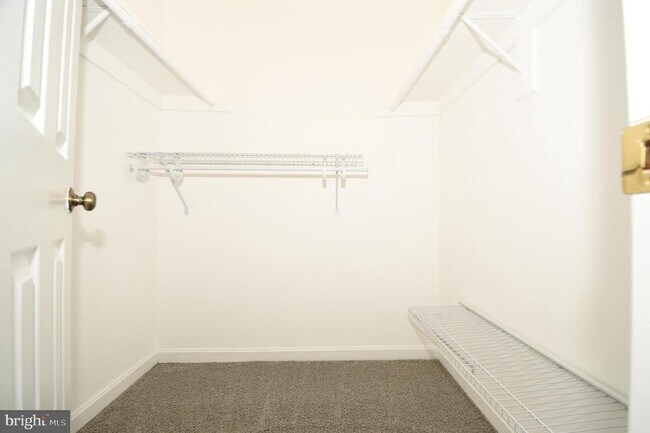 Building Photo - 601 N Tazewell St