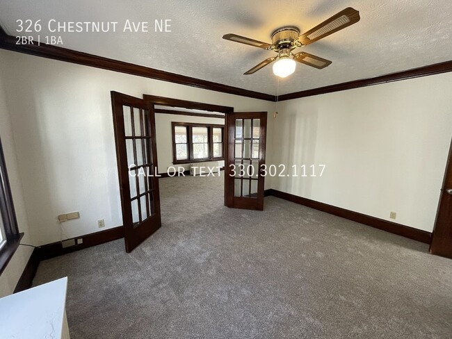 Building Photo - Two bedroom one bathroom second level apar...