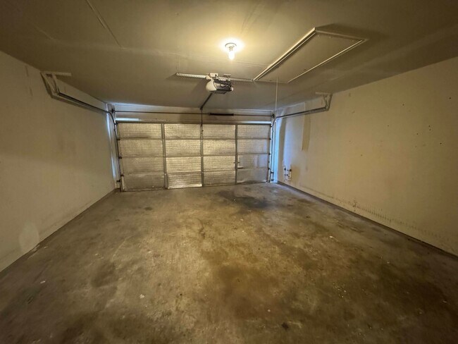 Building Photo - 3306 Levy Ln