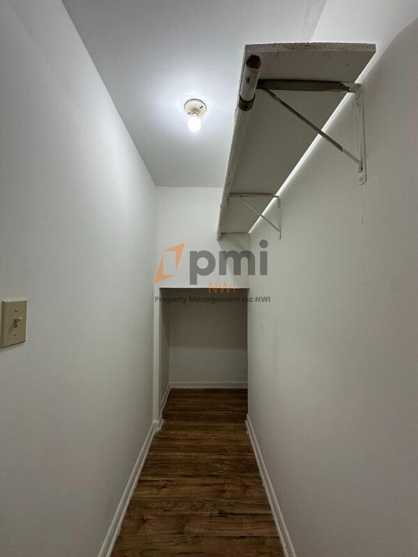 Building Photo - 7457 Clay St