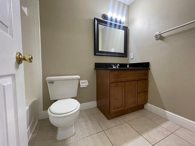 Building Photo - 2260 Cascades Blvd