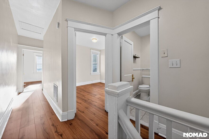 Building Photo - 3231 Phelps Ln