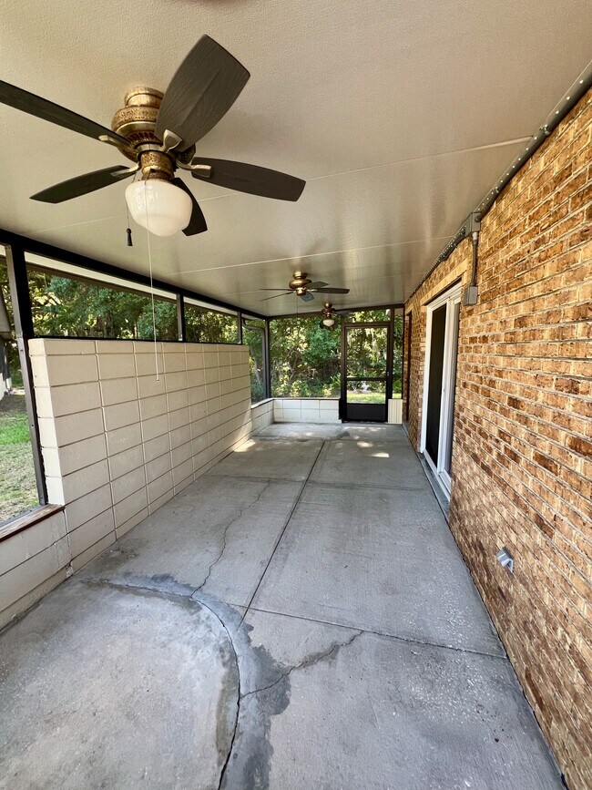 Building Photo - 4205 Old Rd 37