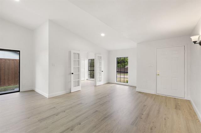 Building Photo - 2233 Marble Falls Dr