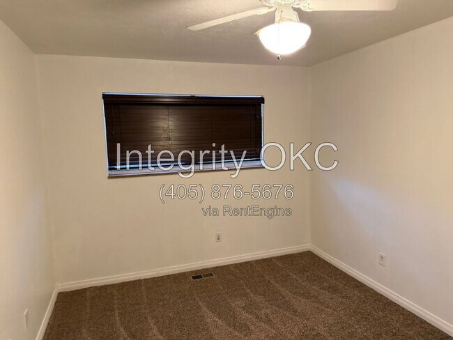 Building Photo - 4101 NW 48th St