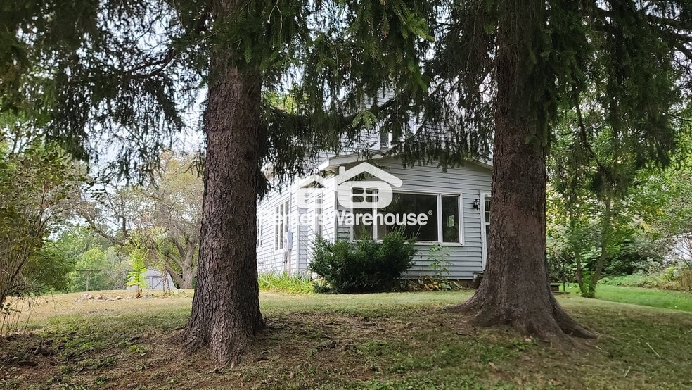 Building Photo - 115 Mathison St