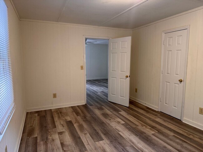 Building Photo - 2 BED, 1 BATH HOME LOCATED IN RAMSEUR