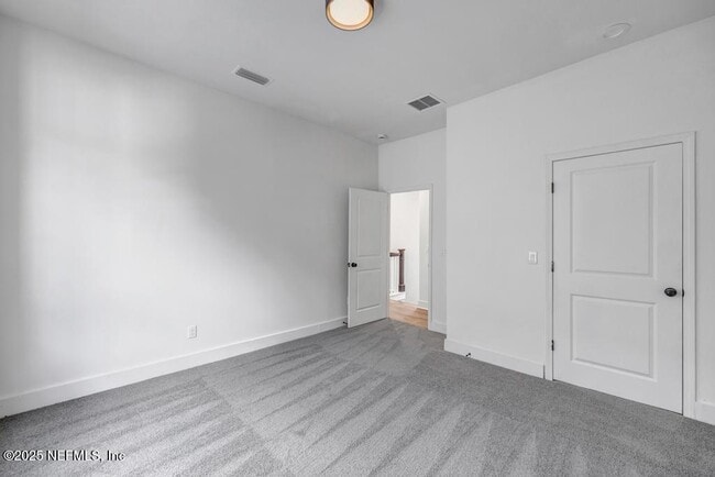 Building Photo - 1827 N Market St