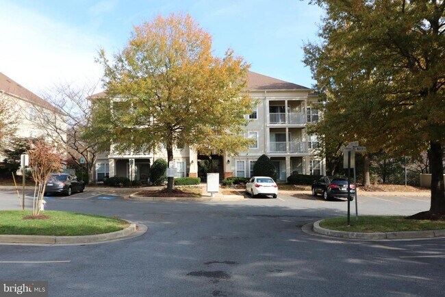 Building Photo - 18701 Sparkling Water Dr