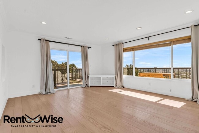 Building Photo - 16093 Selborne Dr