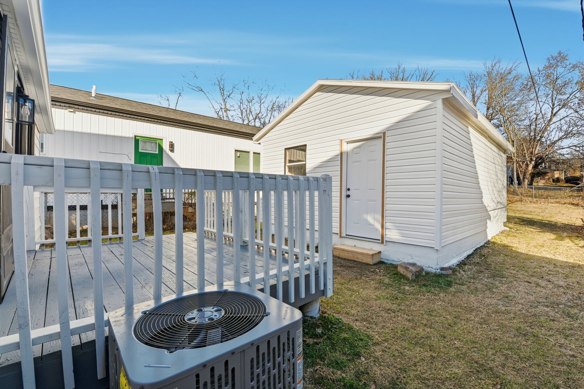 Building Photo - 6531 Plymouth Ave