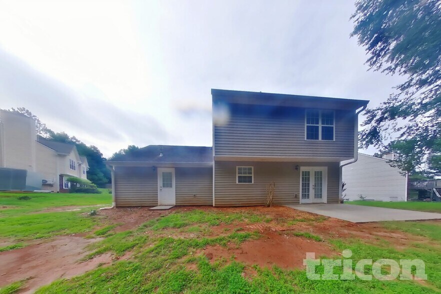 Building Photo - 205 Eagle View Trace