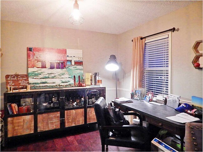 Building Photo - 461 Dove Valley Rd