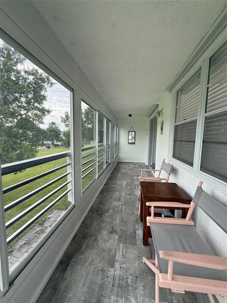 Building Photo - 144 Farnham F