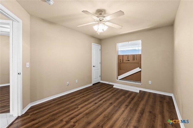Building Photo - 300 Co Rd 3351