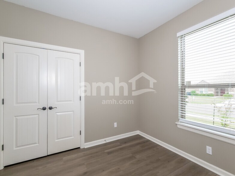Building Photo - 8308 NW 139th Terrace