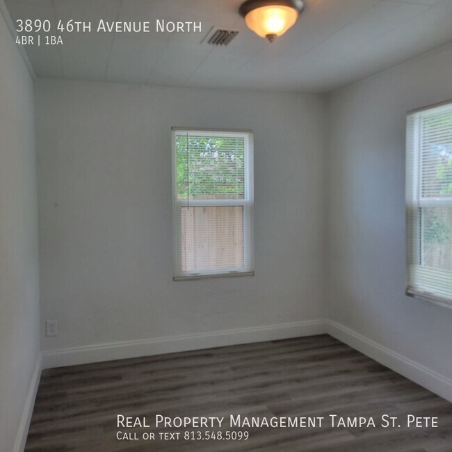 Building Photo - ***THE PERFECT ST PETE REHAB***