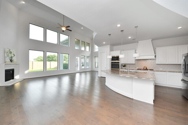 Building Photo - 1714 McCrae Hill Ct