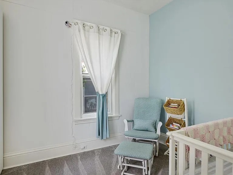 Second bedroom - 3935 Hubbard Ave N