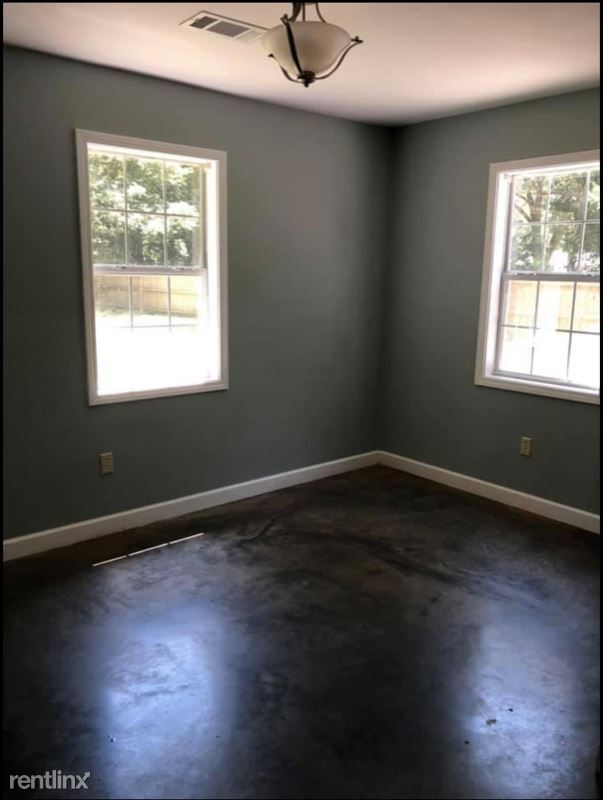 Building Photo - 3 br, 1 bath House - 450 Boyd Ave