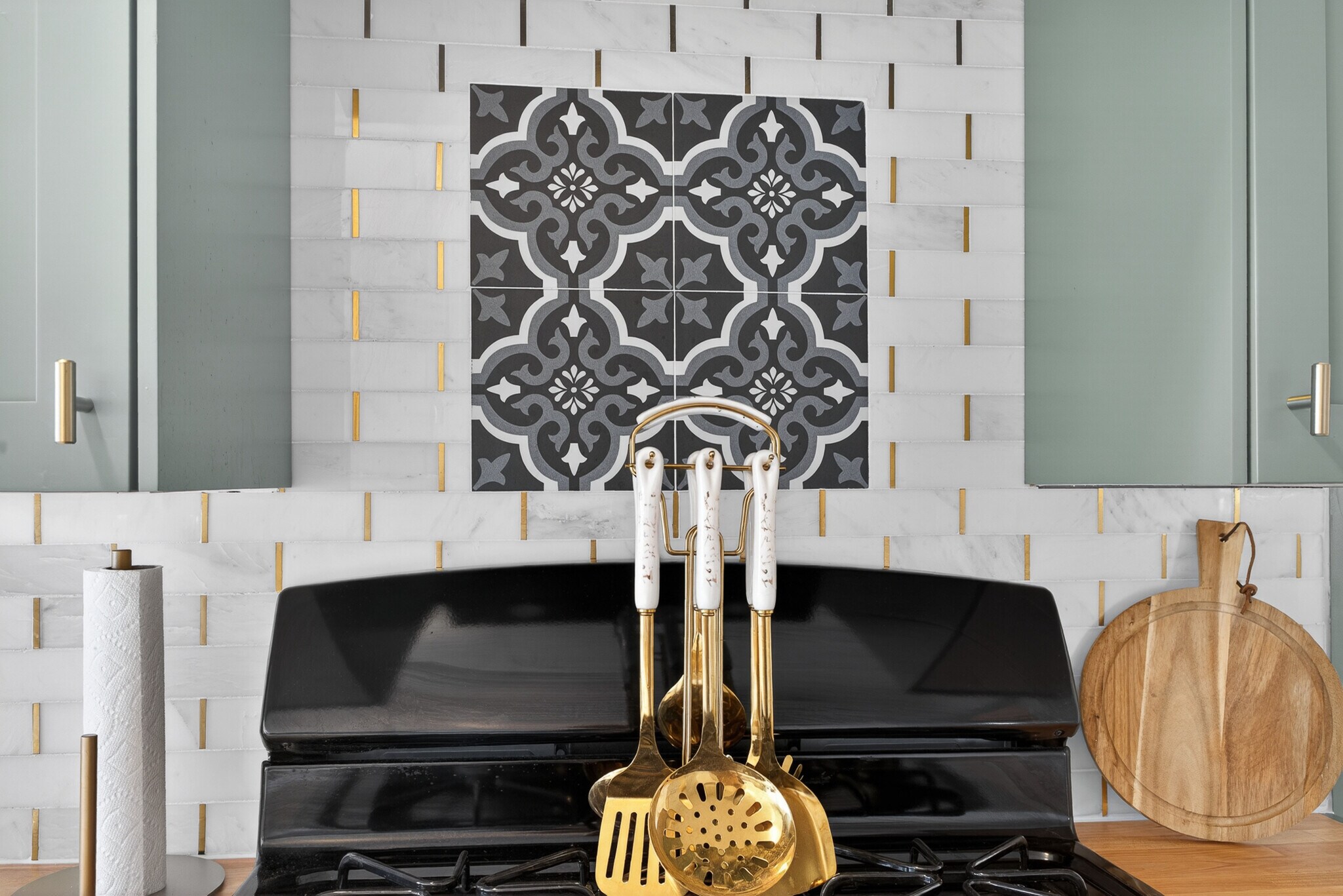 Building Photo - 256 Union Ave SE