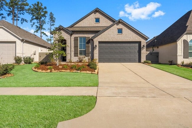 Building Photo - 15823 Bird of Paradise Dr