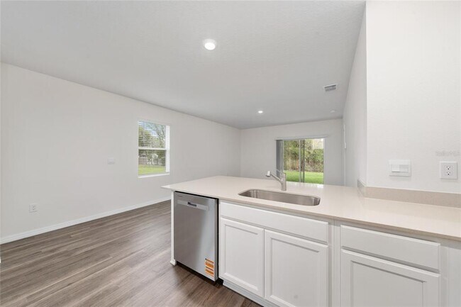 Building Photo - 8347 Madrid St