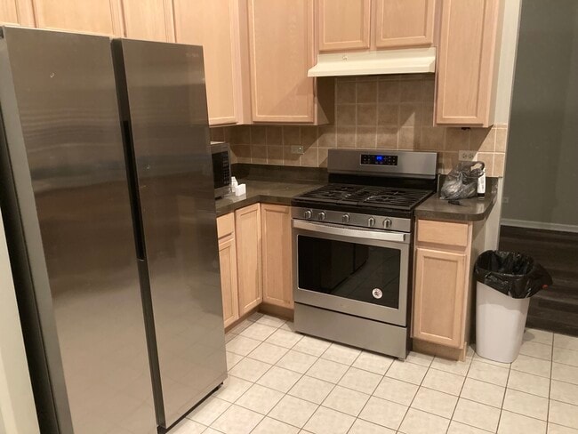 Building Photo - 11717 S Derby Ln