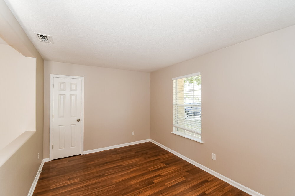 Building Photo - 9726 Hazel Lake Dr