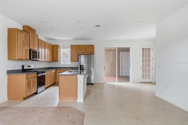 Building Photo - 2462 Celebration Blvd