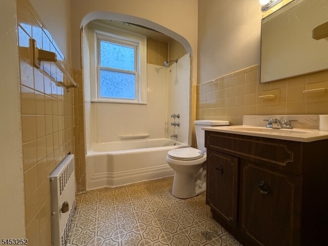 Building Photo - 443 Erico Ave