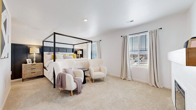 Building Photo - Like New Home W/ 3 Bed, Office, & Loft