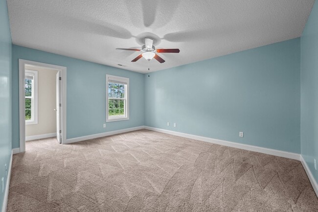 Building Photo - Welcome to Carolina Plantations!