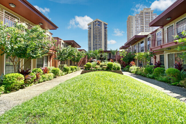 Building Photo - Galleria Oaks