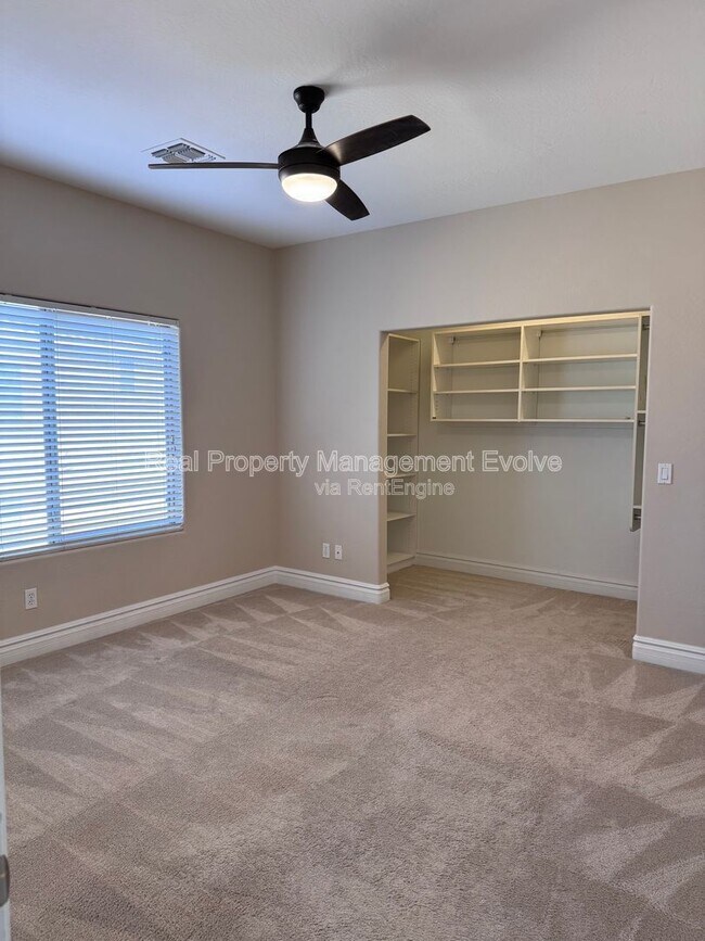 Building Photo - 27313 N 23rd Ln