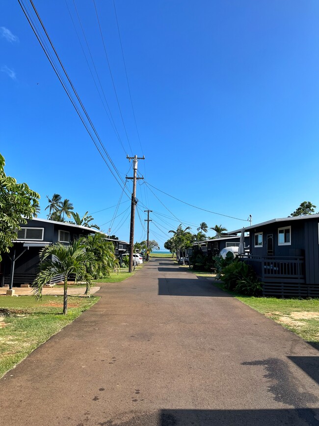 private gated lane - 91-841 Pohakupuna Rd