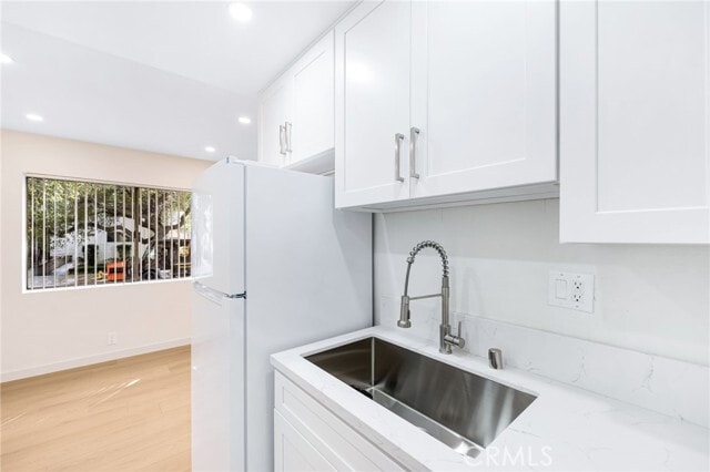 Building Photo - 333 Riverdale Dr