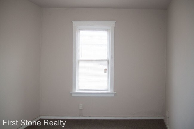 Building Photo - 1 br, 1 bath  - 3954 Grand Ave 3954 Grand  1S