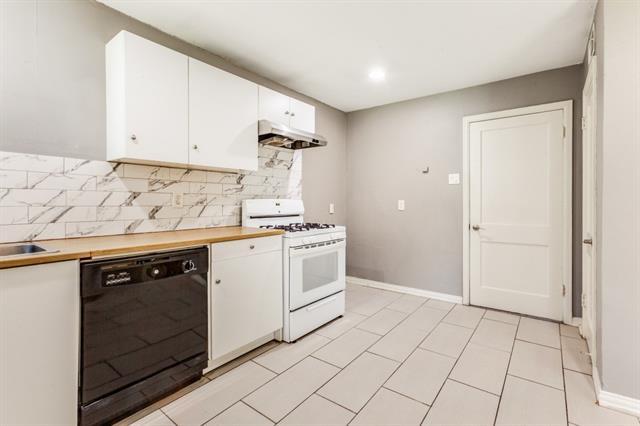 Building Photo - 5016 W Mockingbird Ln