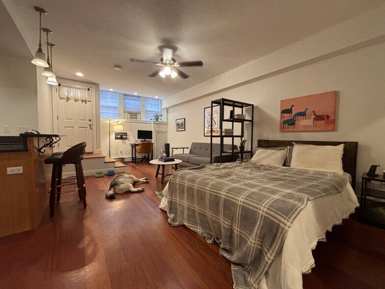 Building Photo - 7 Grove St