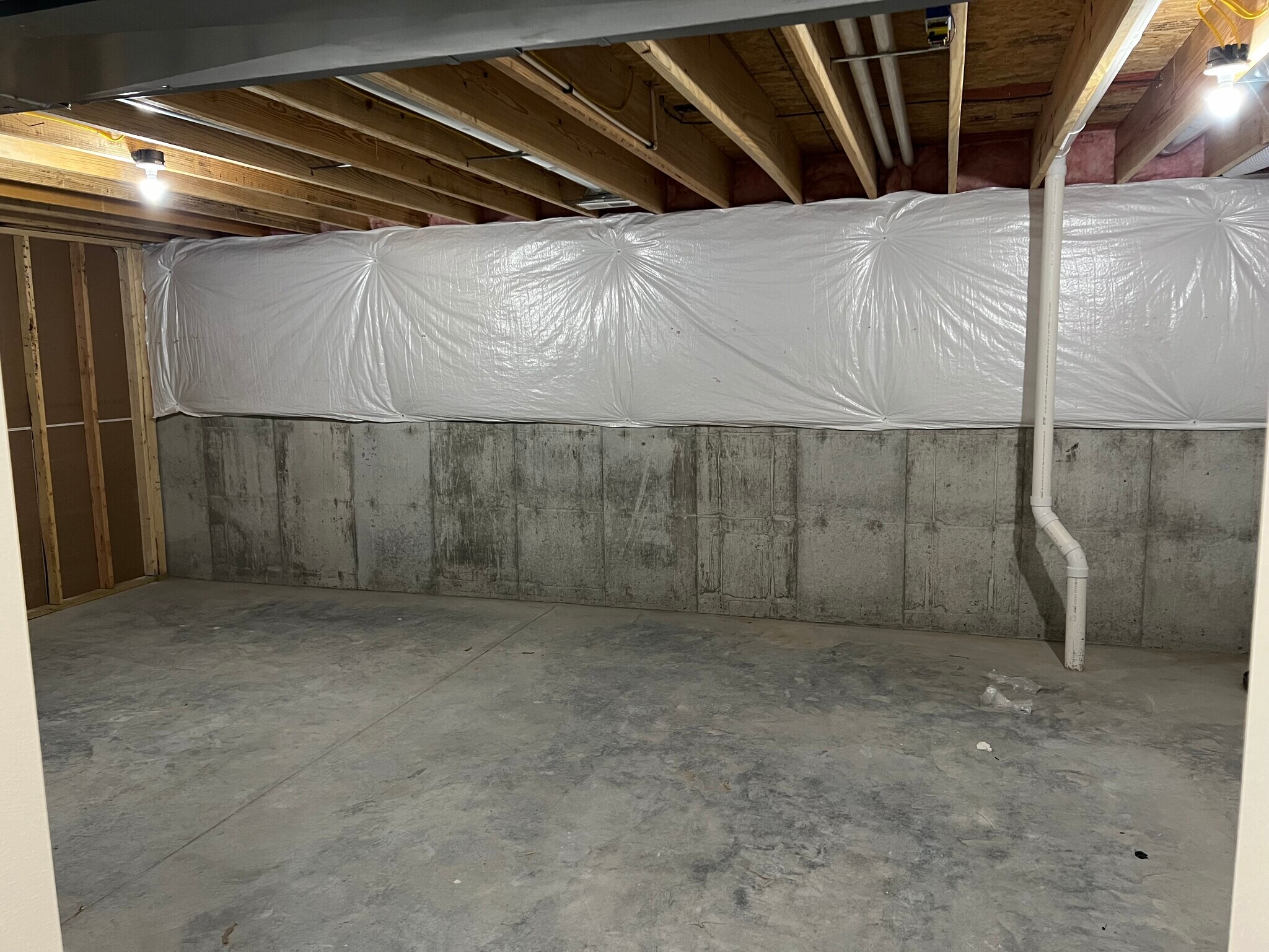 Building Photo - 3645 Justine Drive