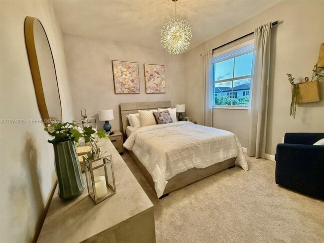 Building Photo - 2600 SE 25th St