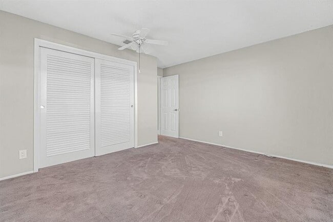 Building Photo - 330 S Golf Blvd