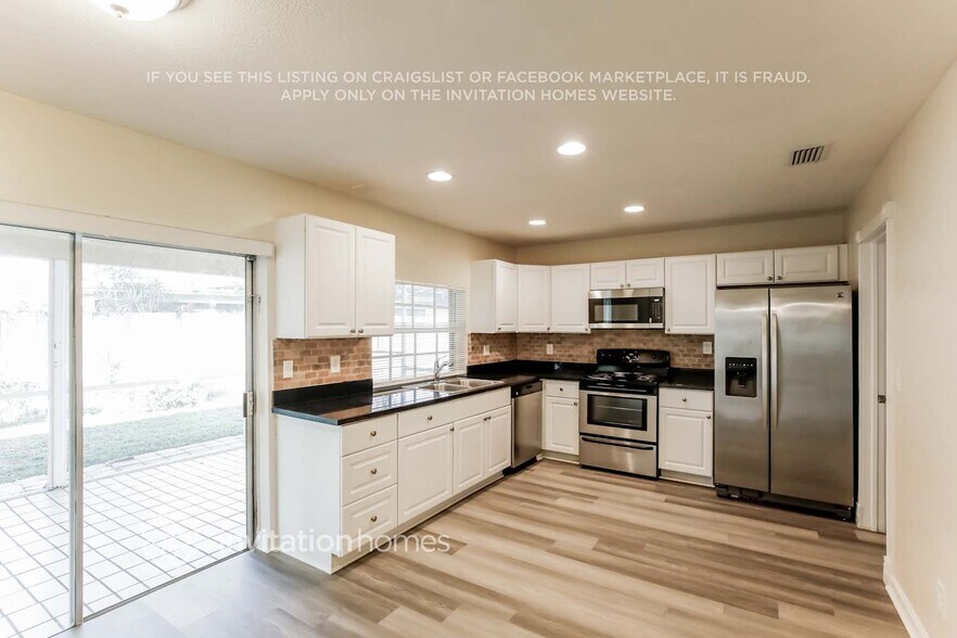 Building Photo - 820 NW 76th Terrace