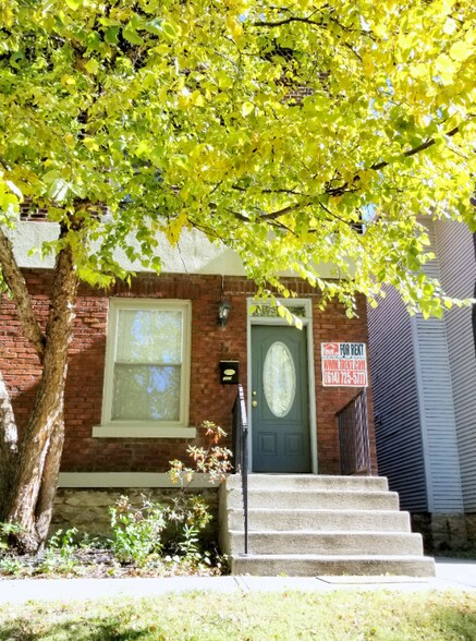 Primary Photo - 1480 Michigan Ave